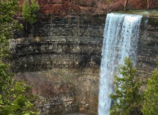 Tew Falls – Trilha para a cachoeira mais alta de Hamilton